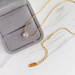 Solitaire Glow | Classic Gold Pendant with Sparkling Zircon Center