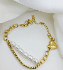 Heart of Gold & Pearls Bracelet | Elegant Gold Chain with Heart Charm and Lustrous Pearls
