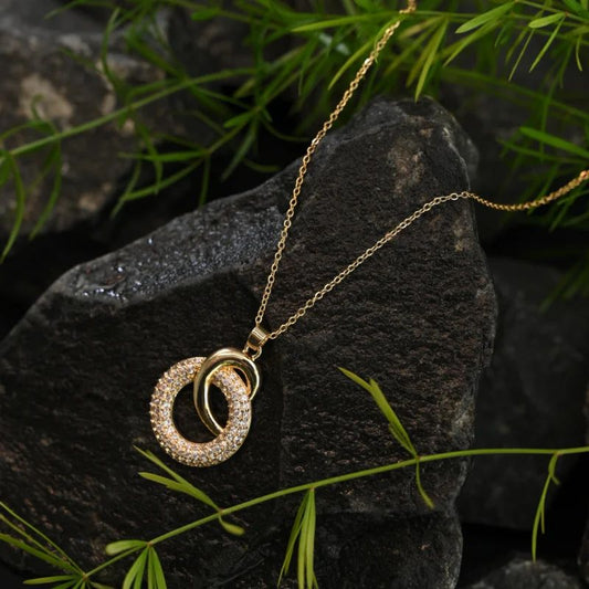 Eternal Radiance| Interlocked Circle Pendant in Gold with Pavé Crystals