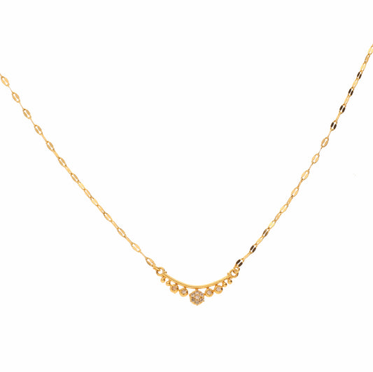 Anzu Demifine Dainty Necklace | Floral Cluster Pendant