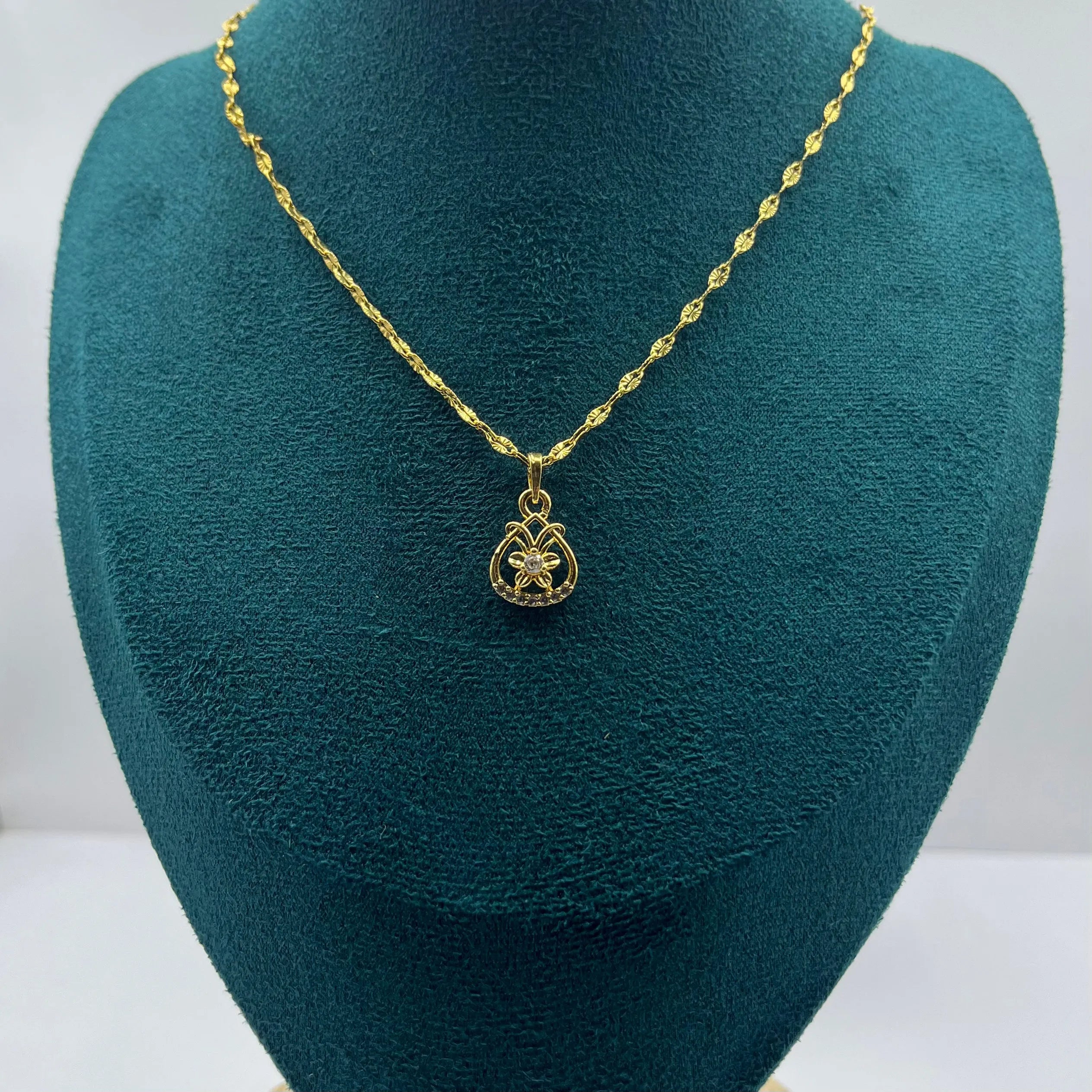 Charming Floral Handbag Pendant Necklace | 1g Gold Plated