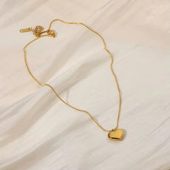 Golden Embrace | Polished Heart Pendant on Sleek Snake Chain