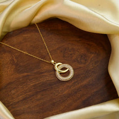 Eternal Radiance| Interlocked Circle Pendant in Gold with Pavé Crystals